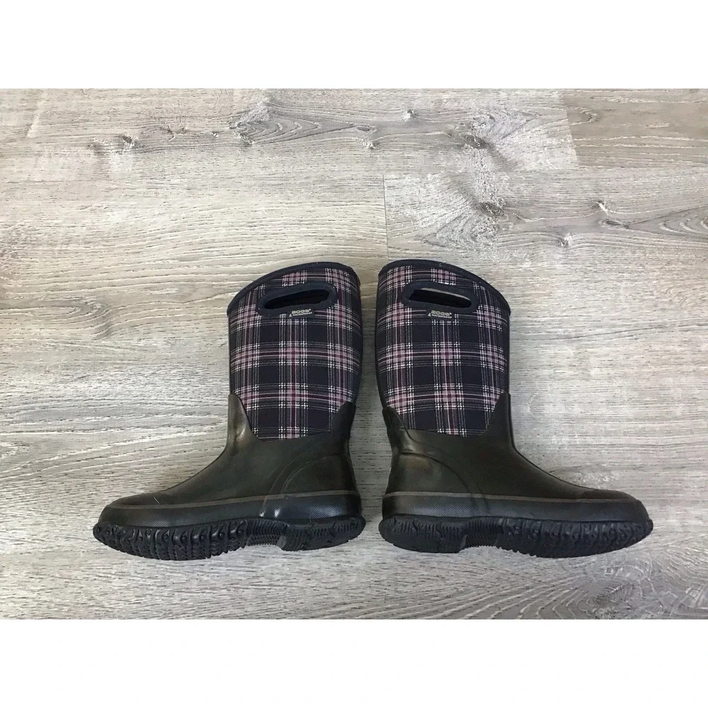 BOGS CLASSIC WINTER Plaid Girls Size 2 Black WATERPROOF Winter Snow BOOTS